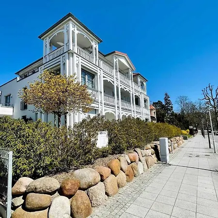 Annika Sommerbrise Sellin (Rugen)